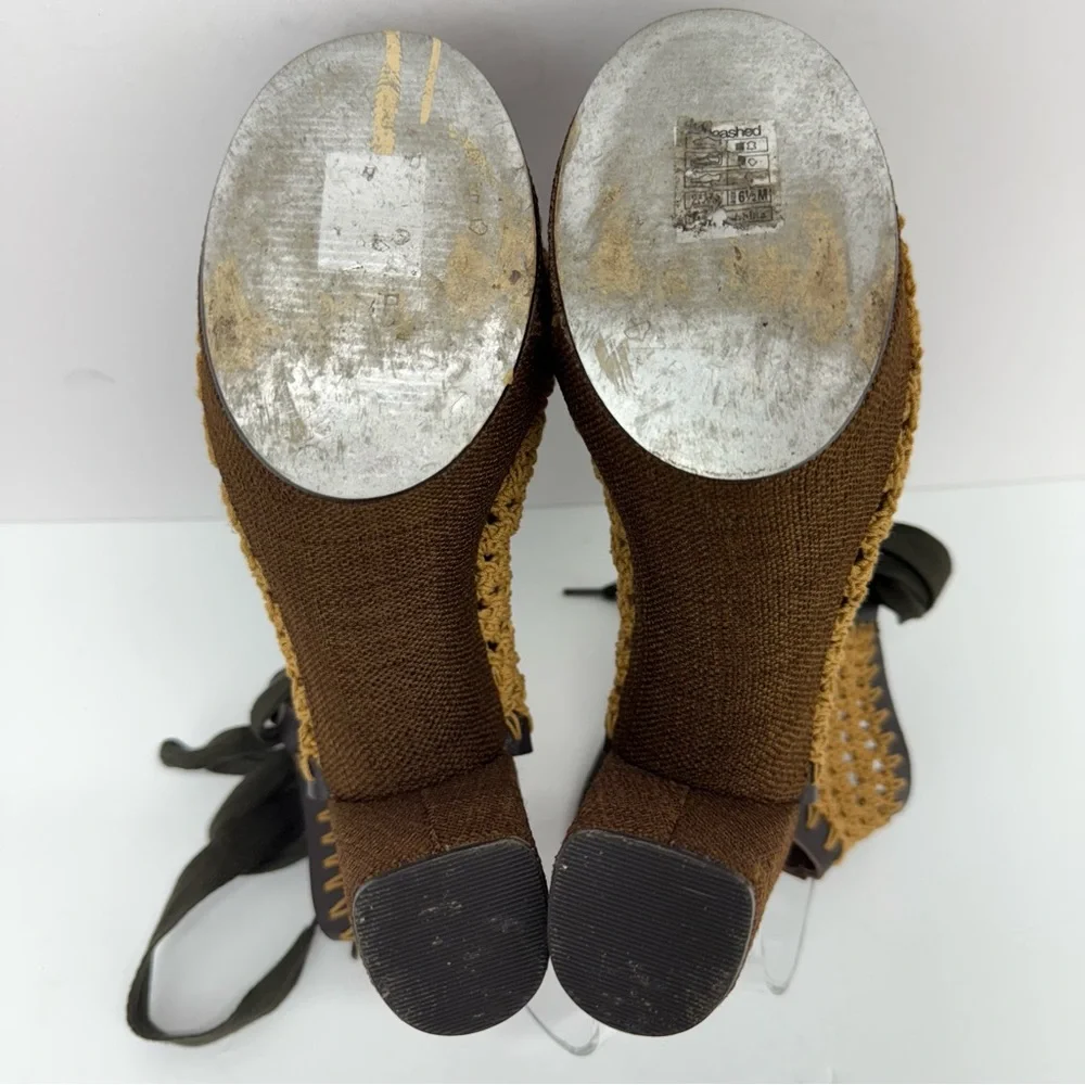 Unleashed size 6.5 Women’s Brown Tan Crochet Boho Hippie Lace Up Platform Heels